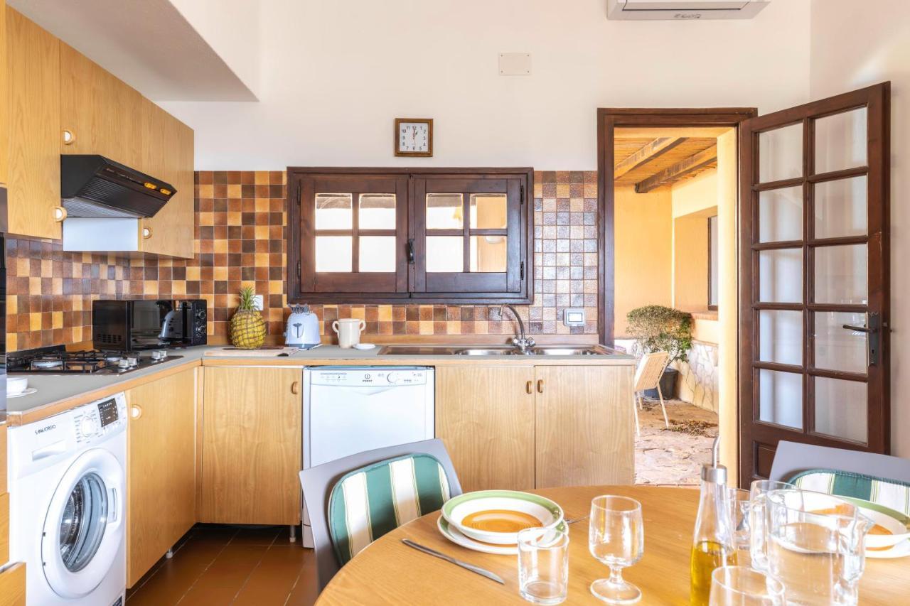 Villa Corallo - Free Wifi - 1Km From The Beach Villasimius Bagian luar foto